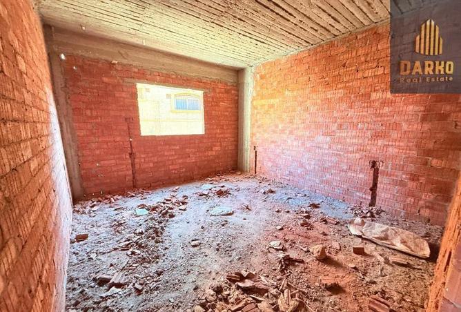 7989413 - Property Image 3