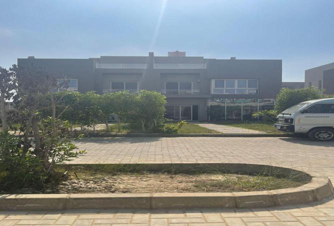 8236004 - Property Image 3