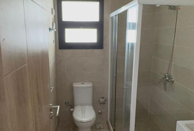 8304744 - Property Image 3