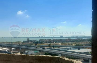شقة - 4 غرف نوم - 3 حمامات للبيع في مروج - سموحة - حي شرق - الاسكندرية