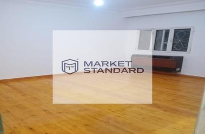 Apartment - 4 Bedrooms - 3 Bathrooms for sale in Bahaa Eldeen Krakoush St. - Zamalek - Cairo