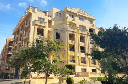 Apartment - 2 Bedrooms - 2 Bathrooms for sale in Al Ashrafiya - North Investors Area - New Cairo City - Cairo