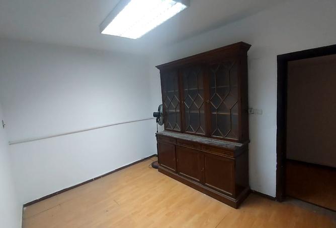 8372411 - Property Image 3