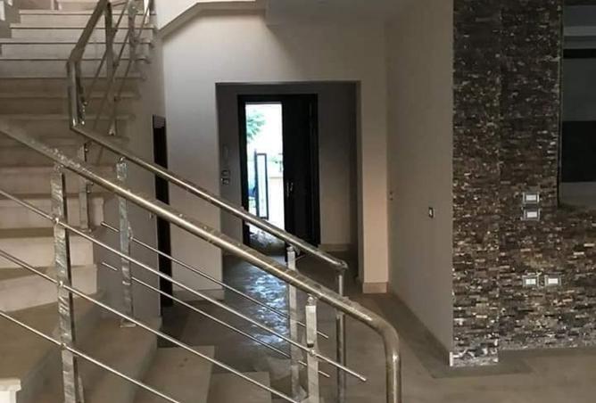 8178615 - Property Image 2