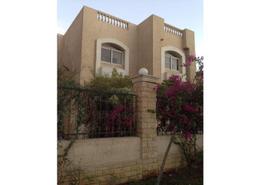 Villa - 6 bedrooms - 4 bathrooms for للبيع in Al Safwa - 26th of July Corridor - 6 October City - Giza