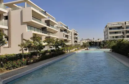 Apartment - 3 Bedrooms - 3 Bathrooms for sale in Lake View Residence - 5th Settlement Compounds - The 5th Settlement - New Cairo City - Cairo