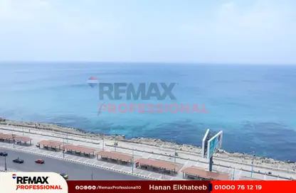 مساحات مكتبية - استوديو - 3 حمامات للايجار في طريق الجيش - لوران - حي شرق - الاسكندرية