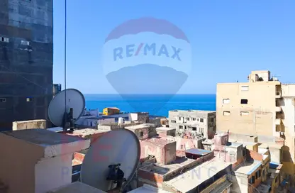 Apartment - 3 Bedrooms - 2 Bathrooms for rent in Zakaria Ghoneim St. - Ibrahimia - Hay Wasat - Alexandria