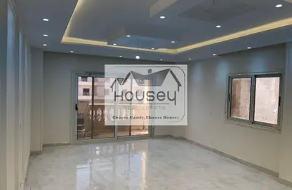 شقة - 3 غرف نوم - 2 حمامات للايجار في اللوتس الشمالي - حى اللوتس - مدينة القاهرة الجديدة - القاهرة