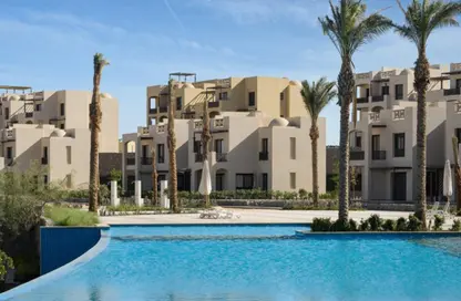 Chalet - 2 Bedrooms - 2 Bathrooms for sale in Makadi Orascom Resort - Makadi - Hurghada - Red Sea