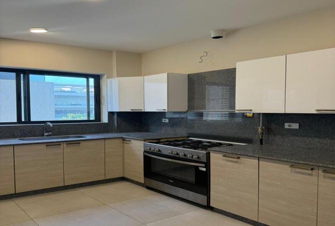 8512895 - Property Image 2