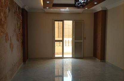 Apartment - 3 Bedrooms - 2 Bathrooms for sale in Gate 3 old - Khafre - Hadayek El Ahram - Giza