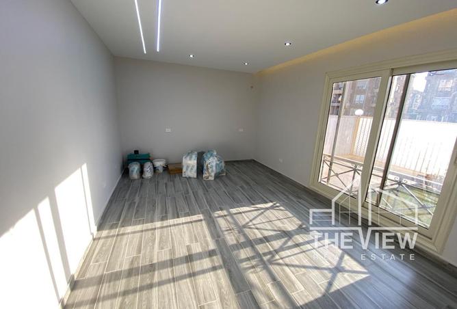 8120360 - Property Image 3