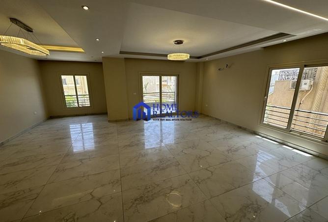 8349143 - Property Main Image