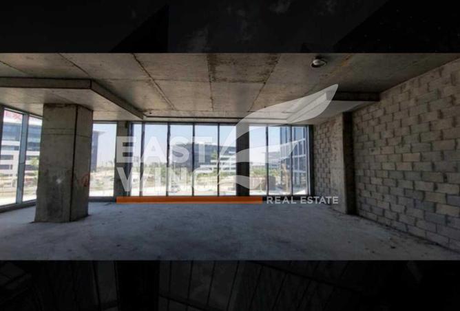8041425 - Property Image 2