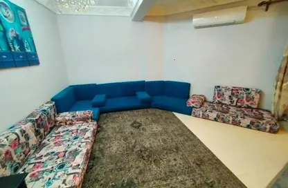 شقة - 4 غرف نوم - 3 حمامات للايجار في شارع شهاب - المهندسين - الجيزة