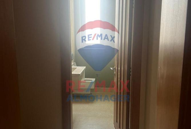 8275918 - صورة العقار 2