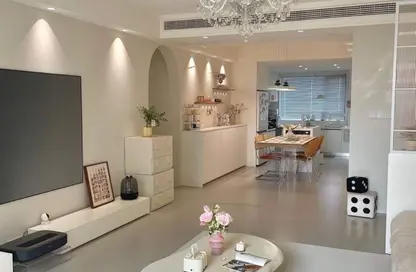 Apartment - 3 Bedrooms - 3 Bathrooms for sale in Etapa Square - Sheikh Zayed City - Giza