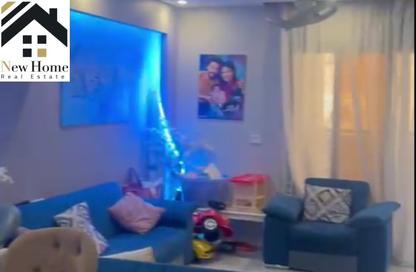 Apartment - 3 Bedrooms - 1 Bathroom for sale in Al Hadaba Al Wosta - Mokattam - Cairo