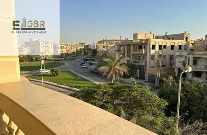 شقة - 4 غرف نوم - 3 حمامات للبيع في المنطقة ج - حى جنوب الاكايمية - مدينة القاهرة الجديدة - القاهرة