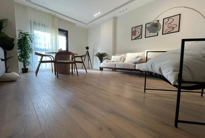 8512201 - Property Image 2