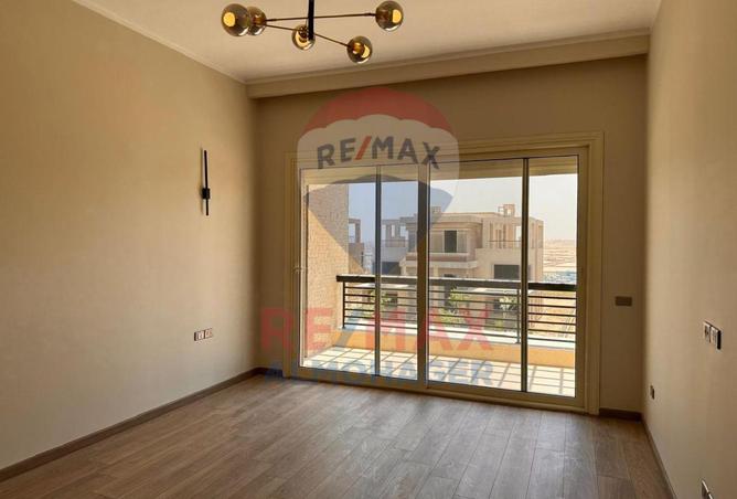 8131942 - Property Image 2