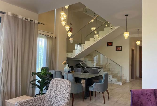 8225461 - Property Image 2