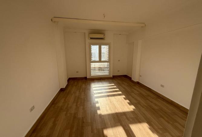 8473678 - Property Image 2