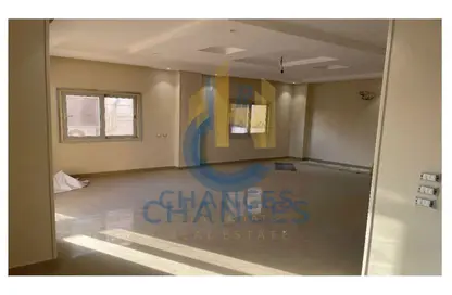 Apartment - 3 Bedrooms - 3 Bathrooms for sale in Moez Al Dawla St. - El Banafseg 6 - El Banafseg - New Cairo City - Cairo
