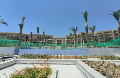 Apartment - Studio - 1 Bathroom for sale in The Fourteen Golf Residences - Uptown Cairo - Mokattam - Cairo