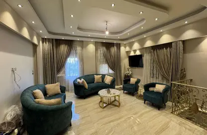 دوبلكس - 4 غرف نوم - 2 حمامات للبيع في ميدان المخزنجي - النرجس 8 - النرجس - مدينة القاهرة الجديدة - القاهرة