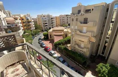 Apartment - 3 Bedrooms - 1 Bathroom for sale in West Arabella - 5th Settlement Compounds - The 5th Settlement - New Cairo City - Cairo