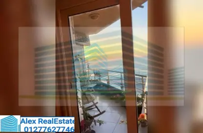 Apartment - 3 Bedrooms - 1 Bathroom for rent in Nour Al Din St. - Camp Chezar - Hay Wasat - Alexandria