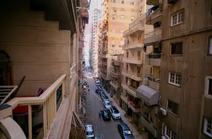 Apartment - 3 Bedrooms - 2 Bathrooms for sale in Mohammed Al Serafi St. - Sidi Beshr - Hay Awal El Montazah - Alexandria