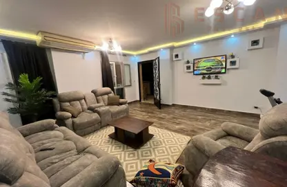 Apartment - 2 Bedrooms - 1 Bathroom for rent in Abou Bakr Al Sedeek St. - Rehab City Second Phase - Al Rehab - New Cairo City - Cairo