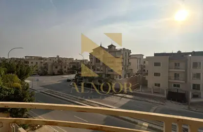 شقة - 3 غرف نوم - 3 حمامات للايجار في شارع مكة المكرمة - غرب سوميد - مدينة 6 أكتوبر - الجيزة