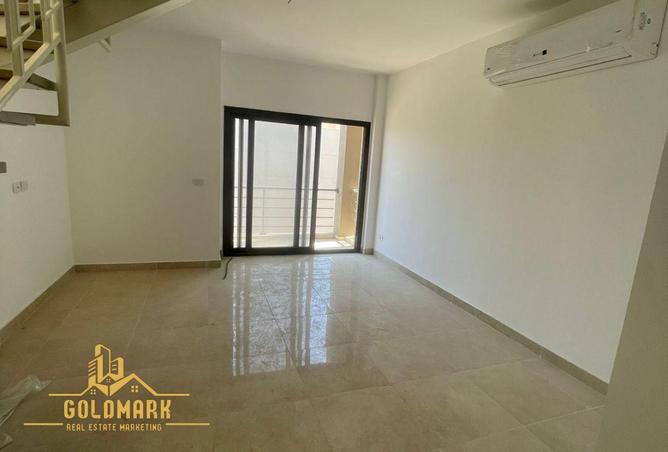 8215914 - Property Image 3