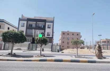 شقة - 3 غرف نوم - 2 حمامات للبيع في شارع 13 - الحي الثالث عشر - الشيخ زايد - الجيزة