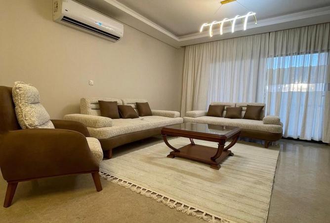 8043580 - Property Image 3