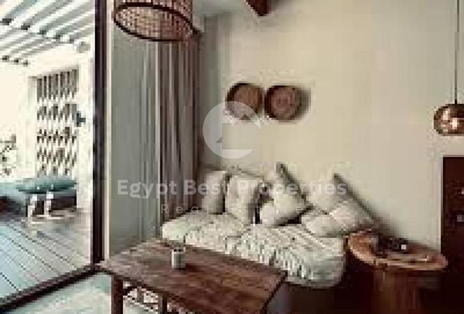 8019379 - Property Image 2