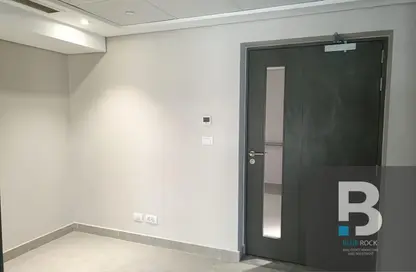 Clinic - Studio - 1 Bathroom for sale in New Giza - Cairo Alexandria Desert Road - 6 October City - Giza