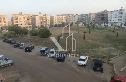 شقة - 4 غرف نوم - 3 حمامات للبيع في الحي السادس عشر - الشيخ زايد - الجيزة
