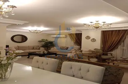 Apartment - 3 Bedrooms - 1 Bathroom for sale in 50th Street - Zahraa El Maadi - Hay El Maadi - Cairo