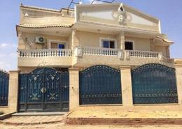 منزل مزدوج - 4 غرف نوم - 4 حمامات for للبيع in الياسمين - الحي الرابع عشر - الشيخ زايد - الجيزة
