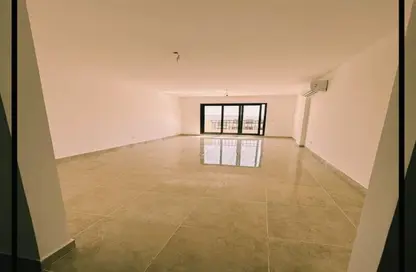 (بنتهاوس  (روف - 2 غرف نوم - 2 حمامات للايجار في مون ريزيدنس - فيفث سكوير - التجمع الخامس - مدينة القاهرة الجديدة - القاهرة