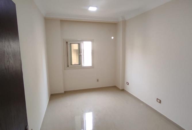 8164785 - Property Image 3