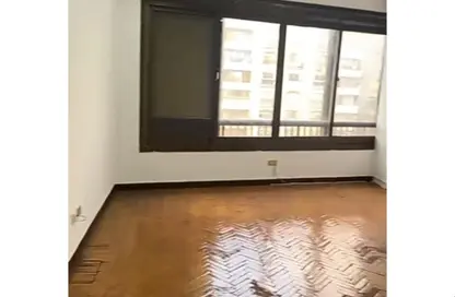 Apartment - 3 Bedrooms - 2 Bathrooms for sale in Mostafa Al Nahas St. - 6th Zone - Nasr City - Cairo
