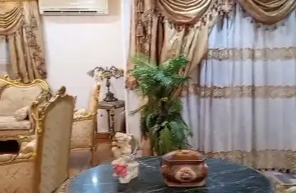 شقة - 3 غرف نوم - 2 حمامات للايجار في شارع حسني احمد خلف - المنطقة السادسة - مدينة نصر - القاهرة