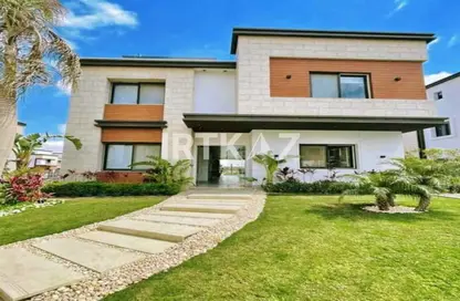 Townhouse - 4 Bedrooms - 5 Bathrooms for sale in Azzar 2 - 5th Settlement Compounds - The 5th Settlement - New Cairo City - Cairo