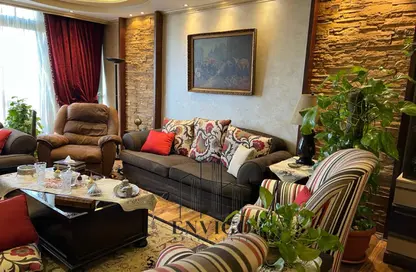 Apartment - 3 Bedrooms - 1 Bathroom for sale in Al Nasr Road - 6th Zone - Nasr City - Cairo